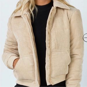 Princess Polly puffer beige